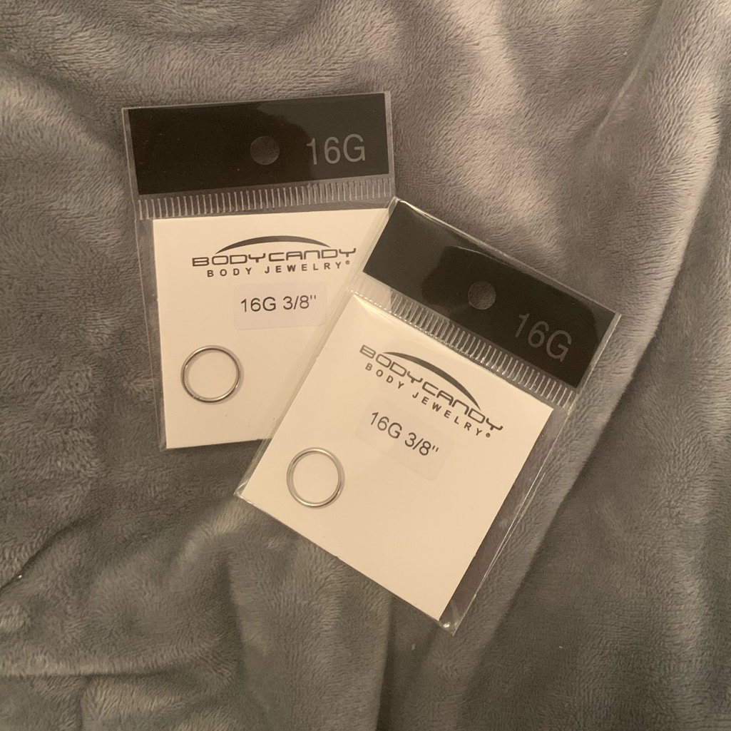 Two 16 Gauge Hinged Segment Ring